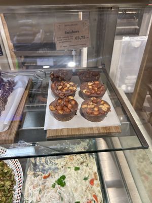 
Snickers 3,75€  at Madal Bal in The Hague