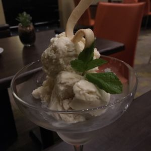 Orange dream gelato at Herban Fix Vegan Kitchen in Atlanta