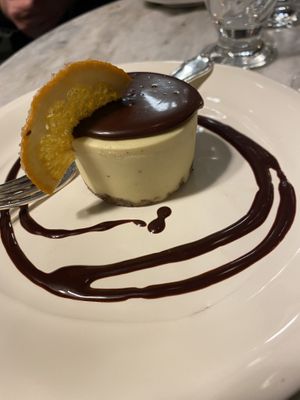 cheesecake all’arancia e cioccolato at Botanica Lab in Bologna
