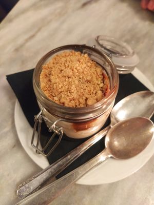 Barattolino panna cotta al caramello at Botanica Lab in Bologna