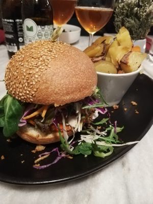 Beyond Burger at Botanica Lab in Bologna