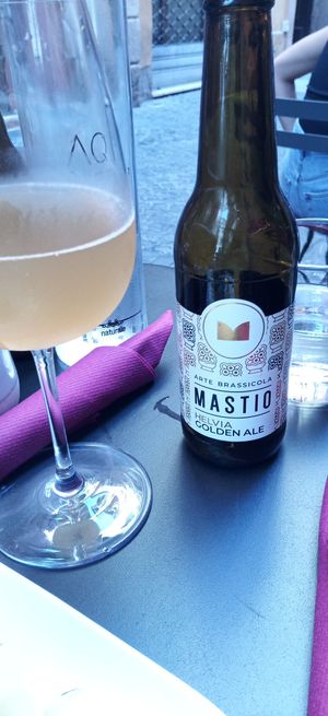 Beer lovely too 👍 at Botanica Lab in Bologna