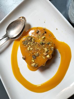 Cheesecake de mango at Botanica Lab in Bologna