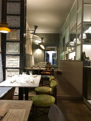 Opening time 7pm at Botanica Lab in Bologna