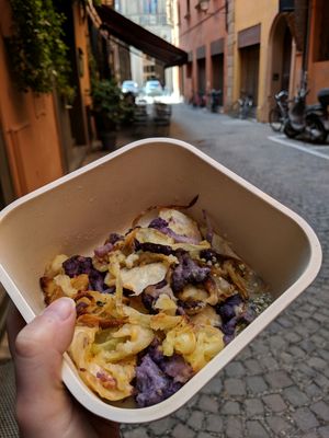 Tempeh and veg at Botanica Lab in Bologna