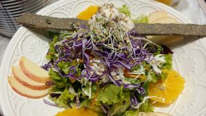 Salad at Botanica Lab in Bologna