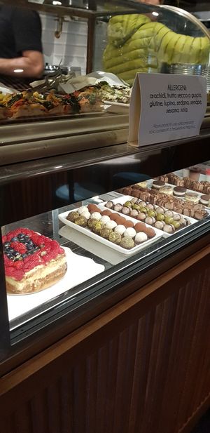 Deserts at Botanica Lab in Bologna