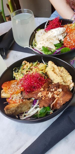 Buddha bowl at Botanica Lab in Bologna