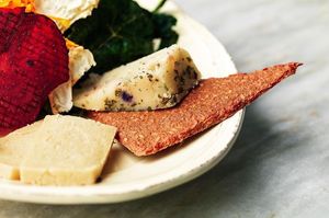 Vegan Raw Home Made ‘cheeses’ at Botanica Lab in Bologna