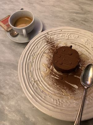 Cheesecake with chocolate and espresso  at Botanica Lab in Bologna