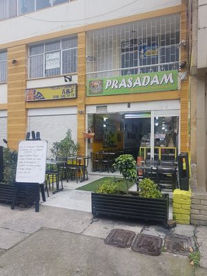 Street view at Prasadam in Bogota