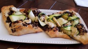 flat bread pizza at The Red Dot Vegetarian Kitchen in Frazier Park