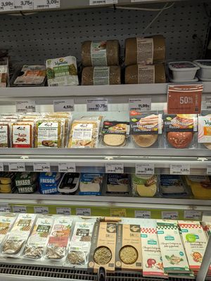  at Veritas - Maria Cubi in Barcelona