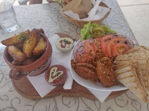 Tartare and potatoes at Public Bar & Vegan Kitchen in Bled