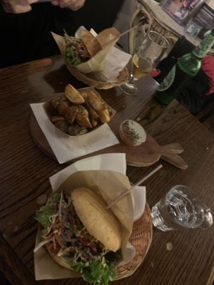 Hamburger veg buonissimi e patate con maionese salse vegane  at Public Bar & Vegan Kitchen in Bled