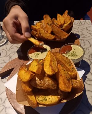 potato wedges at Public Bar & Vegan Kitchen in Bled