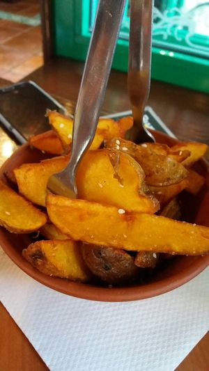 Potato wedges at Public Bar & Vegan Kitchen in Bled