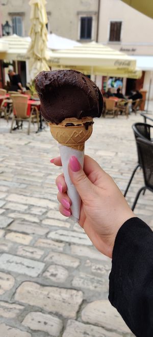 Vegan dark chocolate ice cream. Super good, rich cocoa flavor at Gelateria Italia in Rovinj