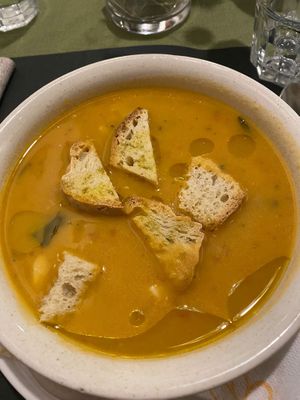 Magnifica zuppa di cicerchie at Taverna dello Spagna  in Spoleto