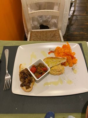 Antipasto vegano at Taverna dello Spagna  in Spoleto