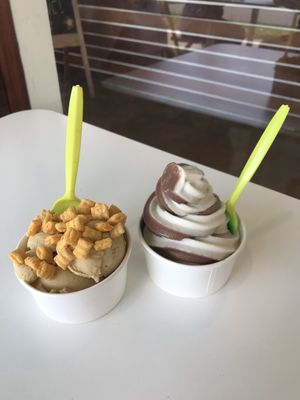 Cap’n Crunch and coconut/chocolate soft serve. 🌱🤤😋 at Mason's Creamery in Cleveland