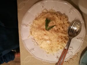 Spaghetti with cheese and cream at Palaty in Kutaisi