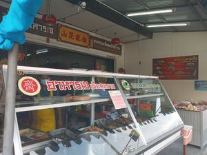 Buffet choices #Veganuary at Luk To in Phuket