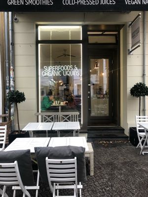 Entrance at Superfoods & Organic Liquids in Berlin