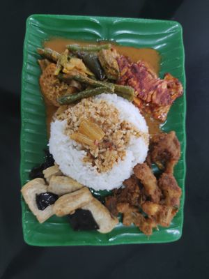 Buffet 12rm at Blue Boy Vegetarian Food Centre in Kuala Lumpur