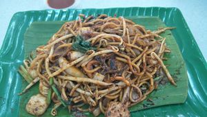 Recommend Fried mee at Blue Boy Vegetarian Food Centre in Kuala Lumpur