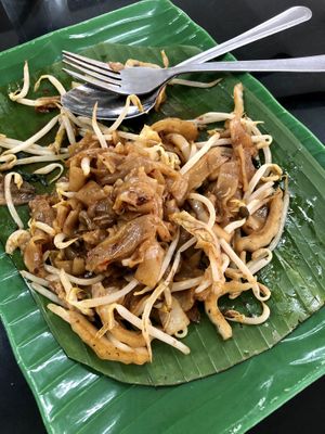 Fried Noodles at Blue Boy Vegetarian Food Centre in Kuala Lumpur