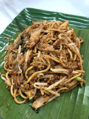 Mix kway Teow and mee! at Blue Boy Vegetarian Food Centre in Kuala Lumpur