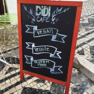 options! at Didi Cafe in Albufeira