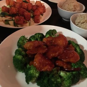 General Tso's and Sesame Tofu at Zhu's Vegan Kitchen in Arlington