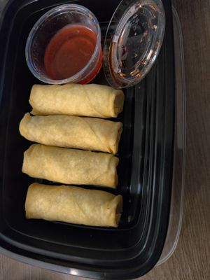 Spring rolls at Zhu's Vegan Kitchen in Arlington
