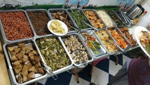 selection of the day at Tu Hao in Hanoi