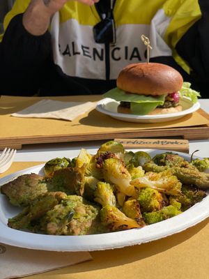  at Radicetonda - Piazza Buozzi in Milan