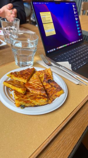  at Radicetonda - Piazza Buozzi in Milan