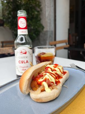  at Radicetonda - Piazza Buozzi in Milan