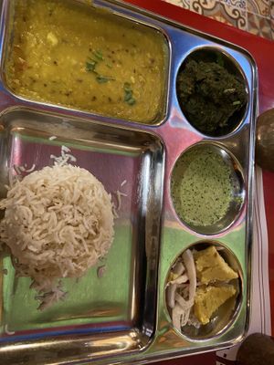 Main 🍛  at Veg World India in Barcelona