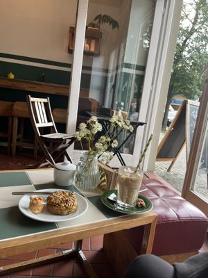 Iced coffee and bun  at Jute Backerei in Berlin