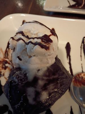 Vegan Brownie Sundae at Firefly in Charlottesville