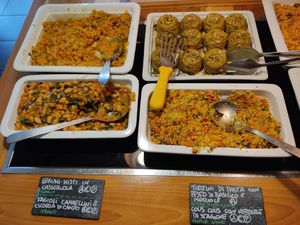 Buffet at 100% Bio in Rome