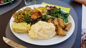 Buffet at 100% Bio in Rome