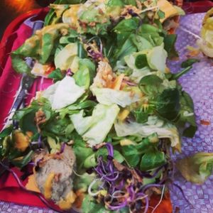 vegan pizza  at Las Vegans in Paris