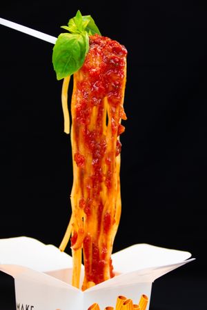 Vegan POMODORO sauce at Dal Moro's Fresh Pasta To Go in Venice