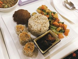 set menu  at Wellnessland Vegetarian Cafe in Cebu