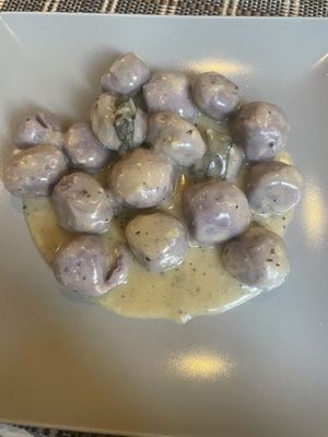 Purple potato Gnocchi cacio e pepe   at Ma va' in Rome