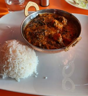 Vegan soy bites with spinach and rice at Holy Cow - Soder in Stockholm