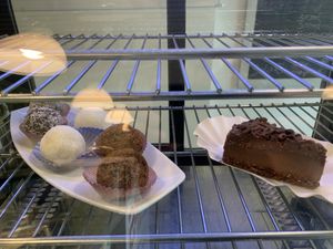 Dessert case at SmileS in Bellinzona